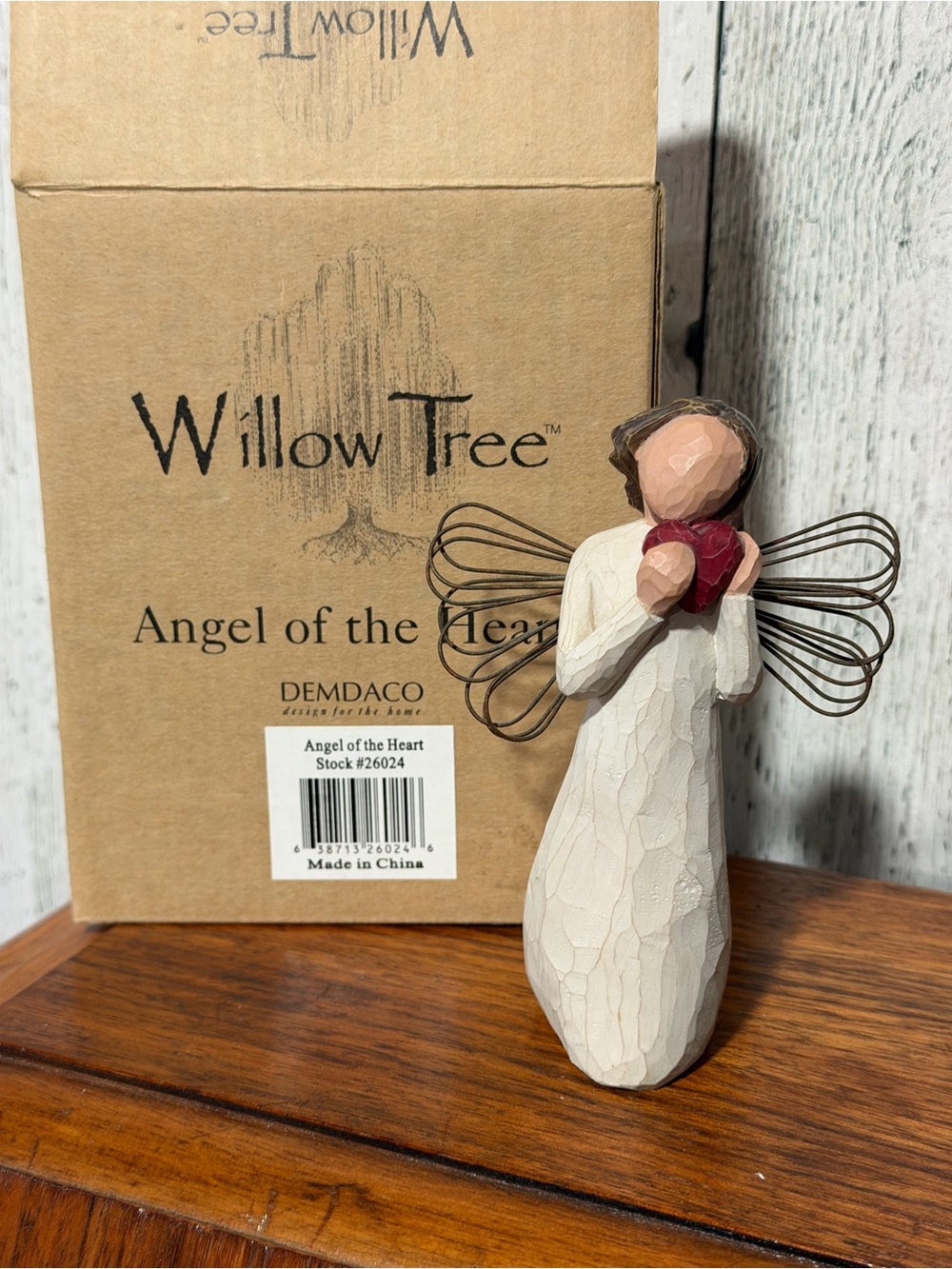 Willow Tree Angel of the Heart Figurine - White with Red Heart